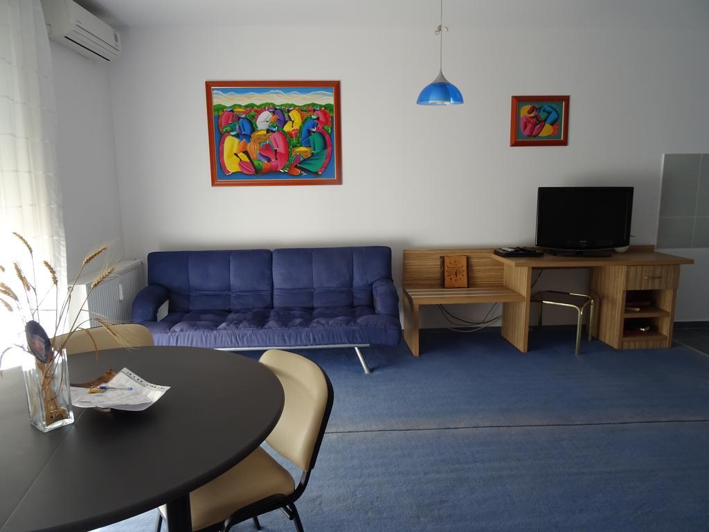 Club Onix Apartments Neptun Exteriör bild